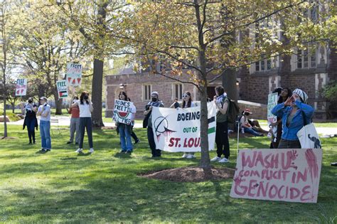 Pro-Palestine protest at admitted students event results in court ...