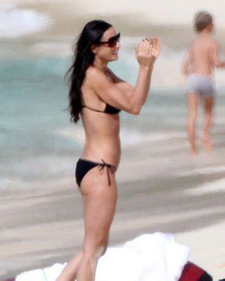 Demi Moore Exposing Sexy Body And Hot Ass In Black Bikini On Beach Porn Pictures XXX Photos