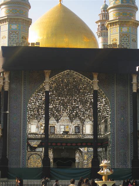 File:Fatimah Ma'sumah Shrine Qom 22.jpg - Wikipedia, the free encyclopedia