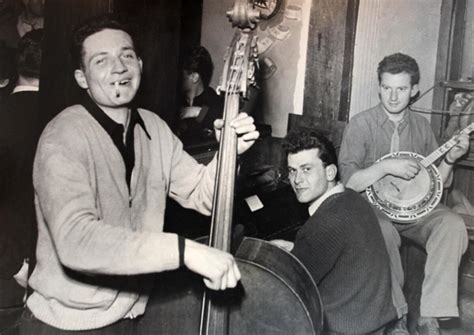 Le Hot Club De Rennes L Histoire D Un Club De Jazz Sous L Occupation