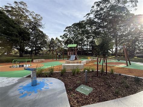 Current obituaries and life tributes for Lorraine Taylor 18