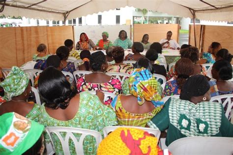 Lunion Des Femmes Pdci Rurales De C Te Divoire Ufpdci Apporte Son