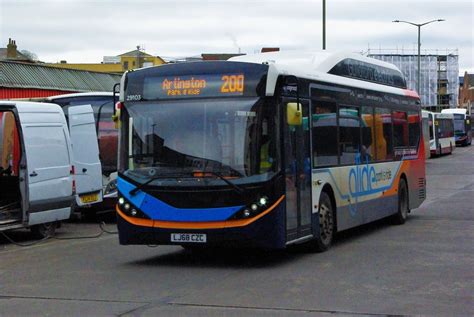 Stagecoach South 29103 LJ68CZC BYD D8R Alexander Dennis En Flickr