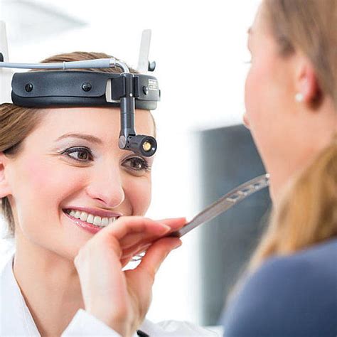 День оториноларинголога