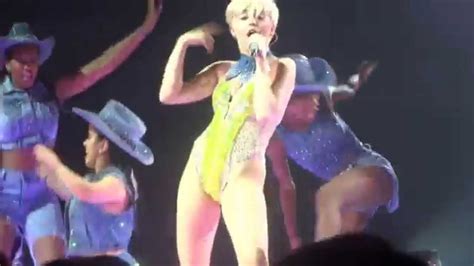 Miley Cyrus Imma Do My Thang HD Bangerz Tour Belgium YouTube