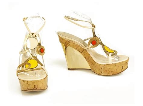 Casadei Sandales Compens Es En Cuir Jaune Nude Et Dor En Li Ge Chaussures Talons Ref
