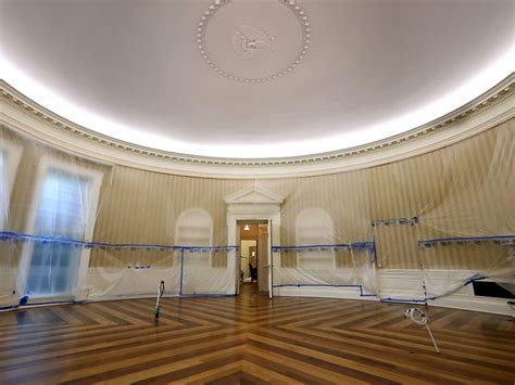 New White House look: Donald Trump orders Oval Office makeover