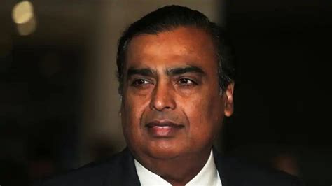 Mukesh Ambani Asias Wealthiest Man Joins Club Of Worlds 1 Richest