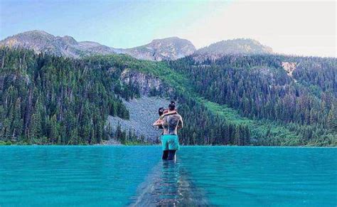 Các hot girl đời đầu lấy chồng đại gia Ai có cuộc sống xa xỉ nhất