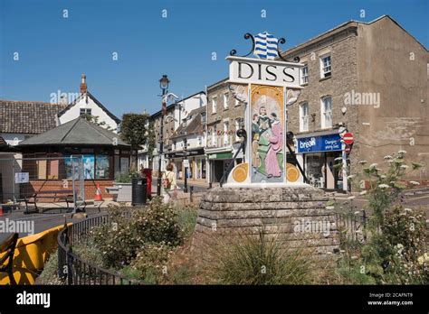 diss town centre norfolk res stock photography images alamy