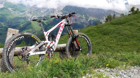 Покупка горного велосипеды: какую модель выбрать