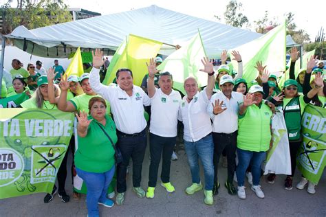 Juan Manuel Navarro Se Compromete Con El Desarrollo De Soledad En Su