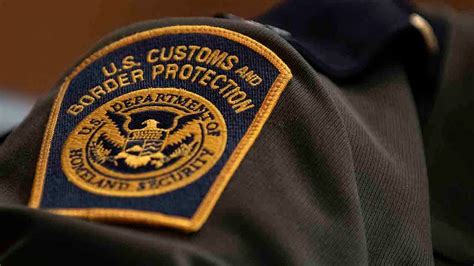 Ex Border Officer Pleads Guilty To Smuggling Migrants Into Us