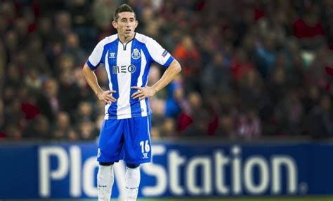 Héctor Herrera premiado como futbolista del año 2015 por el Oporto