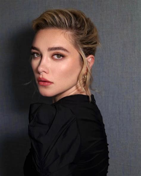 Florence Pugh Photo Of Pics Wallpaper Photo Theplace