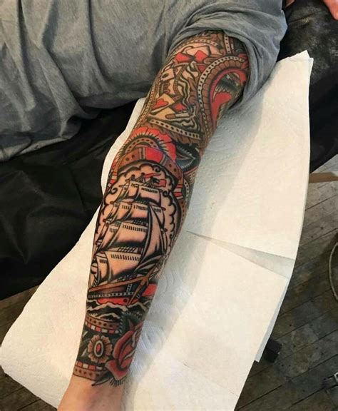 Pin By Luccius On Tatuagens Tattoo Sleeve Men Traditional Tattoo