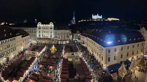 Bratislava Christmas Markt Pozsony Kar Csonyi V S R Youtube