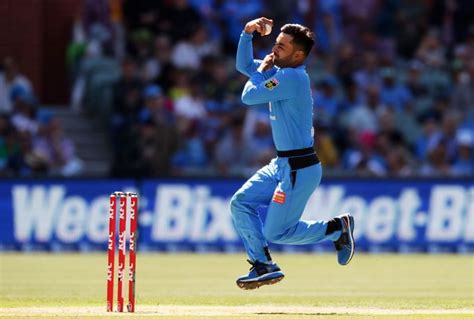 Bbl 2020 21 Rashid Khan Takes Incredible Boundary Catch For Adelaide Strikers Watch