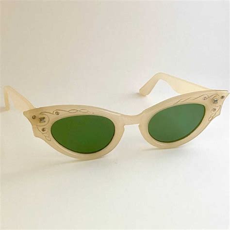 1950s Rhinestone Cat Eye Sunglasses Gem