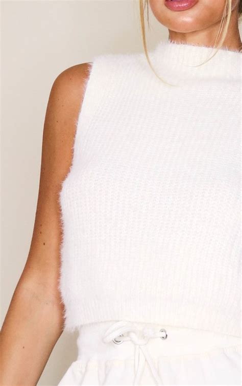 Cream Eyelash Fluffy Knit Crop Top Knitwear Prettylittlething Usa