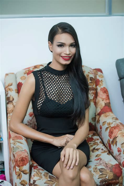 H U Tr Ng Hoa H U Vi T Nam N Ng V I Ch P Nh Bikini