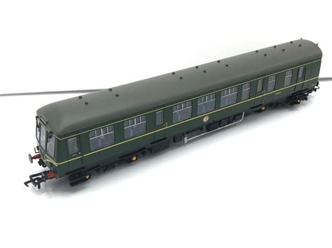 Bachmann OO Gauge Class 108 3 Car DMU Set BR Green Speed Whiskers 32