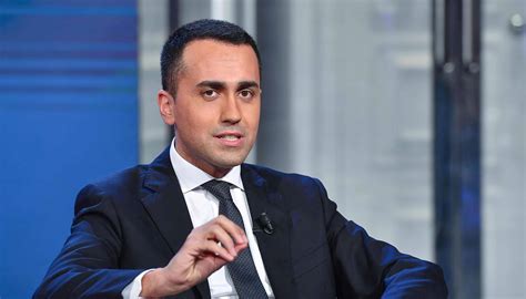 Luigi Di Maio Età Altezza Peso Fidanzata E Carriera Del Leader M5s