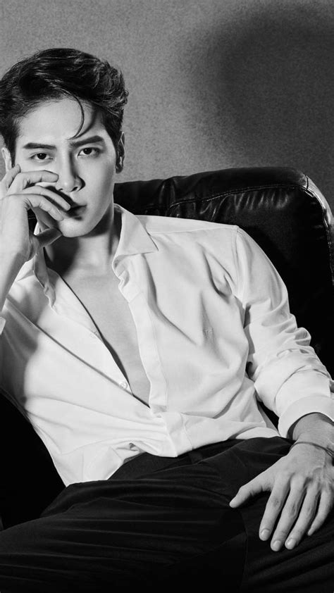 Jackson Wang Biography; Age, K-pop idol, net worth, nationality