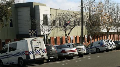 Street Watch Greater Dandenong Man Bashed And Robbed In Dandenong