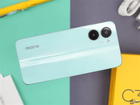 realme C33 Unboxing and First Impressions