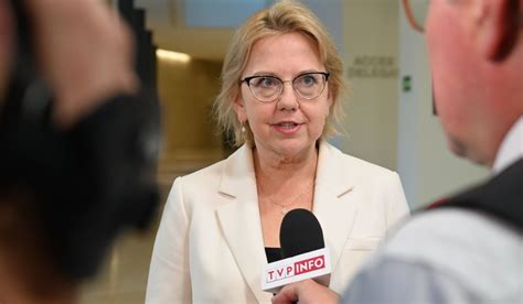 Minister Anna Moskwa Zapewnia Utrzymanie Mieszkania W Polsce Jest