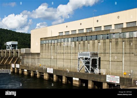 The Guntersville, Al dam producing power Stock Photo - Alamy