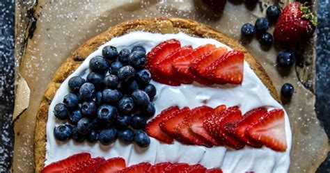 American Flag Cookie Cake With Marshmallow Frosting Punchfork