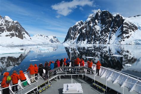 Free Antarctica Travel Guide | LANDED Travel