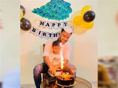 Bigg Boss Marathi 3 Winner Vishal Nikam Celebrate His Birthday With