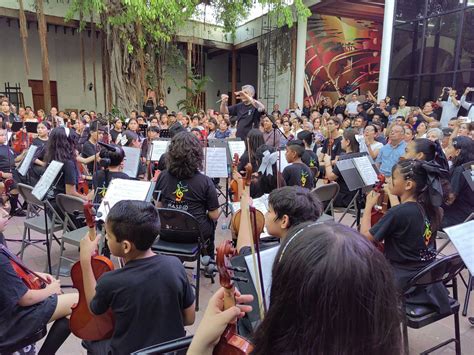 Orquesta Paseo Del Centenario Y El Coro Infantil Celebran Su Primer