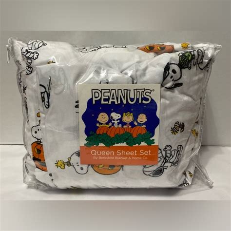 Peanuts Bedding Peanuts Halloween Snoopy Woodstock Mummy Pumpkin