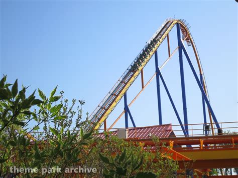 Behemoth at Canada's Wonderland | Theme Park Archive