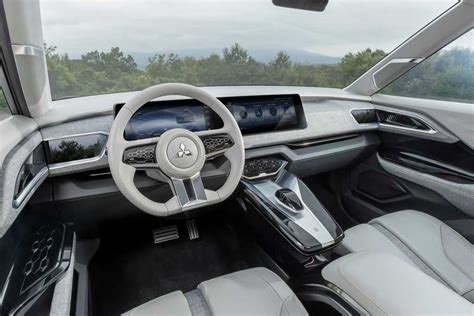Mitsubishi XFC Concept: прообраз будущего ASX нового поколения (фото)