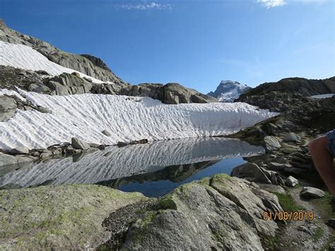 Grätlisee mit viel Schnee für den Monat August Fotos hikr org