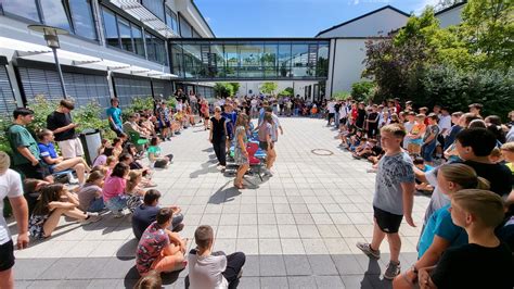 Abschlussspektakel Der Klassen Konrad Max Kunz Realschule