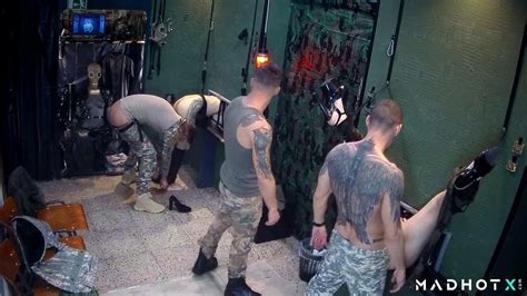 GLORY HOLE 30 Nude Pics XHamster