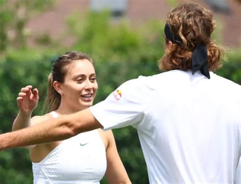 Stefanos Tsitsipas And Paula Badosa Train Together At Wimbledon