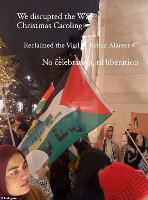 Pro-Palestine protestors crash NYC Christmas caroling event by blaring ...