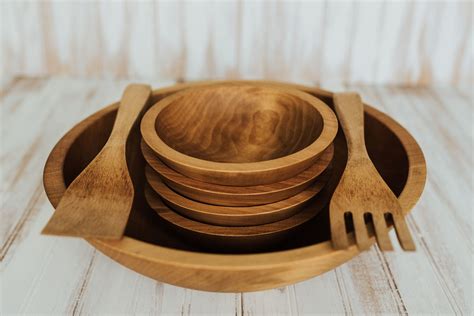 15 Inch Beech Bowl Set With Light Walnut Finish Holland Bowl Mill