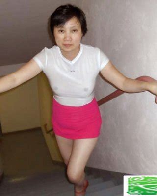 Asian Mature Slut No Underwear Public Nude Porn Pictures XXX Photos Sex Images PICTOA