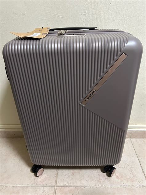 Samsonite ZELTUS 69cm Spinner Exp With Built In Scale Hobbies Toys