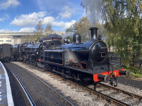 Taff Vale Railway 0 6 2T 85 And BR Standard 4MT 4 6 0 7507 Flickr