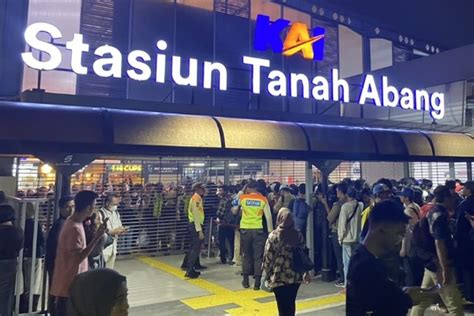 Foto Proyek Perluasan Stasiun Tanah Abang Mulai Dibangun Mei 2024