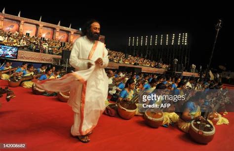 73 Sri Sri Ravishankar Stock Photos High Res Pictures And Images